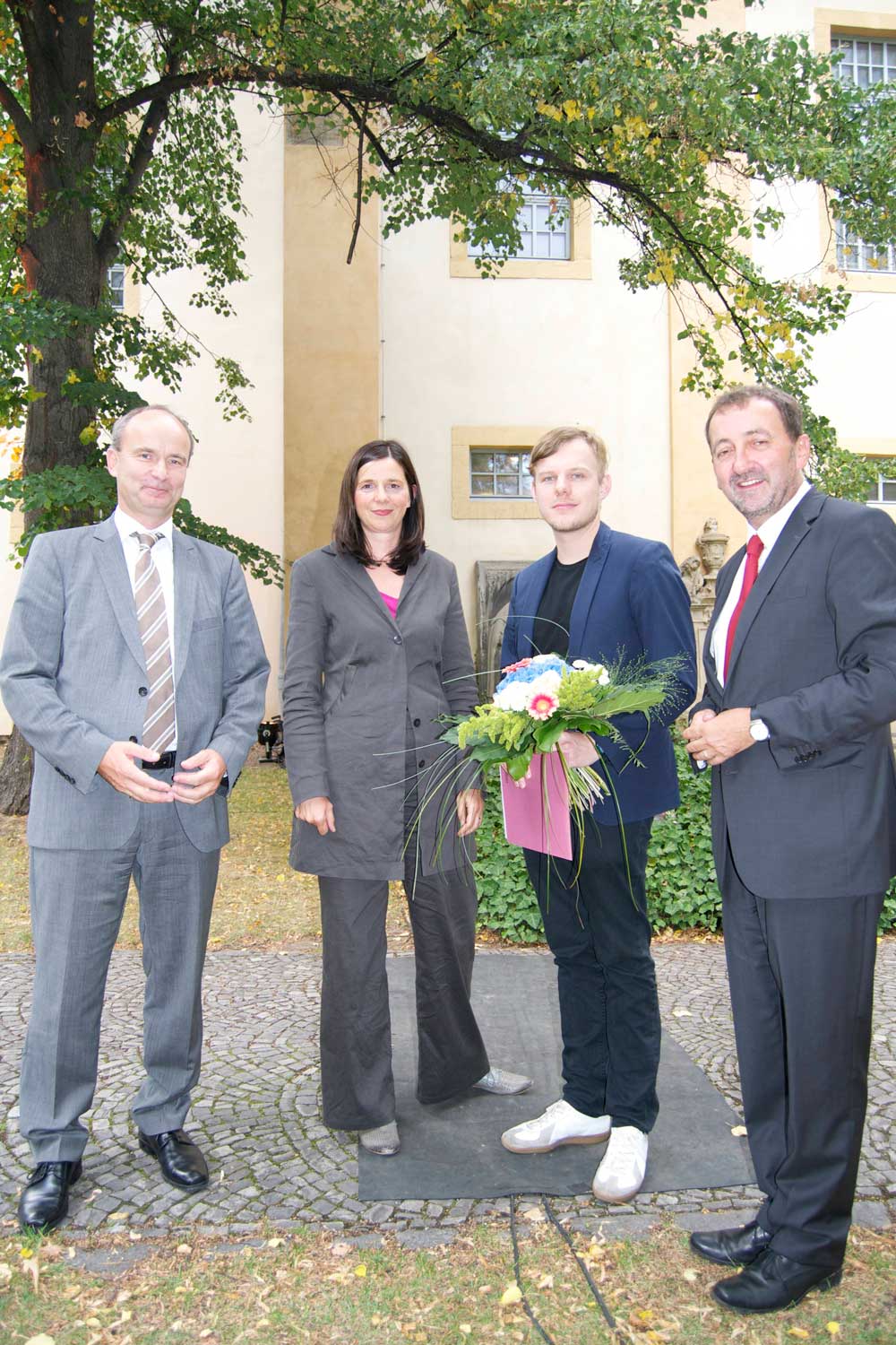 hpf2012.jpg hpf2012.jpg